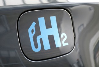 Filler cap with H2 logo of a fuel cell vehicle at a hydrogen filling station, Berlin, 18/08/2020