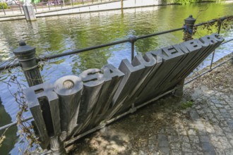 Landwehr Canal, Rosa Luxemburg Memorial, site of the murder, Tiergarten, Mitte, Berlin, Germany,