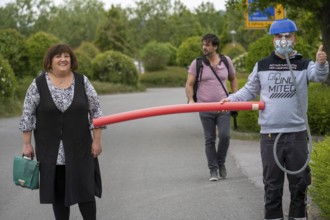 Demonstration against the restrictions in the Corona crisis, anti-vaccination, protest against