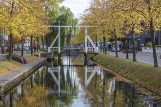 Bridges over the main canal, Papenburg, Emsland, Lower Saxony, Germany, Europe