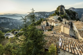 Mountain village, sunrise, Rougon, Verdon Gorge, Gorges du Verdon, Alpes-de-Haute-Provence