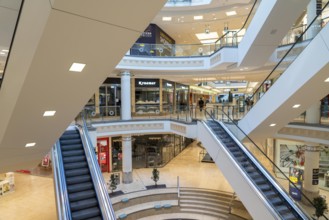 Effects of the coronavirus pandemic in Germany, Essen, empty shopping centre, Limbecker Platz