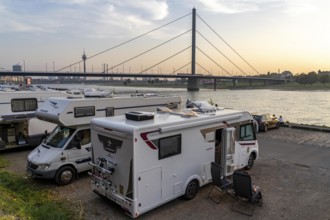 Motorhome parking space on the banks of the Rhine, Düsseldorf am Rhein, motorhome parking space on