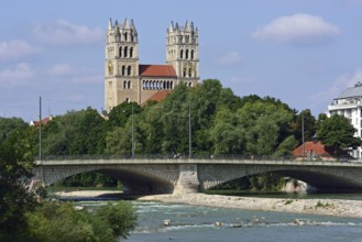 Europe, Germany, Bayer, Munich, Glockenbachviertel, Isar, Reichenbachbrücke, Church of St