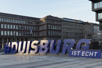 Slogan Duisburg is real, three-dimensional lettering on the station forecourt, Duisburg, North