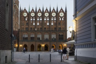 Evening atmosphere at Stralsund town hall, 12/09/2016