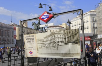 Sol metro station sign, Plaza de la Puerta del Sol, Madrid city centre, Spain, Europe