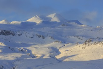 Cloudy mood over snowy mountains, snow, winter, Olafsvik, Snaefellsnes, Vesturland, Iceland, Europe