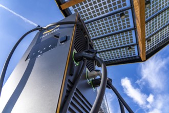 E-fuelling station on the site of the former Lohberg colliery in Dinslaken, 4 300 kW fast-charging