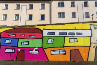 Large graffiti along Krampestraße in Essen's south-eastern district, at the Storp 9 cultural and