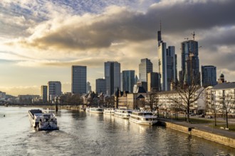 Skyline of the city centre of Frankfurt am Main, river Main, excursion boats at the Main quay,