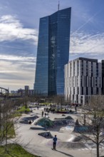 Building of the European Central Bank, ECB, Skaterpark am Ostenhafen, am Main in Frankfurt, Hesse,