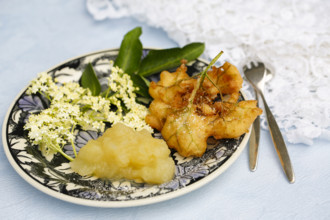 Swabian cuisine, elderberry cakes with apple sauce, Hollerkiacherl, elderflowers in pastry,