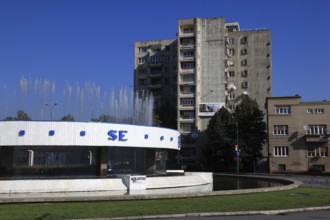 City centre, fountain at Piata I.C. Bratianu, roundabout, Romania, Banat, Timisoara, Timisoara,