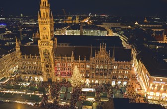 Europe, Germany, Bavaria, Munich, View from St Peter's, Marienplatz, Christmas, New Town Hall,