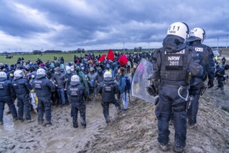 Violent clashes between thousands of demonstrators and the police, after a demonstration against