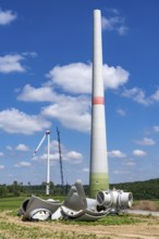 Repowering of a wind farm, near Brilon-Radlinghausen, 2 old turbines are demolished, rotors and