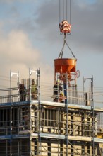 Construction site, new building, concreting work on a floor, Duisburg, North Rhine-Westphalia,