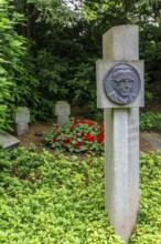 Grave of Gustav W. Heinemann, former Federal President, at the Park Cemetery in Essen-Huttrop,