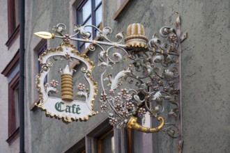 Wrought iron nose plate of a confectionery, Rottweil, Baden-Württemberg, Germany, Europe