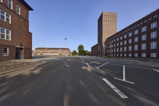 Wilhelmshaven town hall, tax office, former post office, brick architecture with red bricks, blue