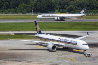 Airbus A350 and Boeing 777 aircraft of Singapore Airlines at Changi Airport, Singapore, Asia