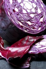 Red cabbage (Brassica oleracea var. rubra) , red cabbage, red cabbage