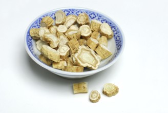 Real ginseng, sliced ginseng root, seng, Ginseng (Panax ginseng) Korean ginseng (Araliaceae),