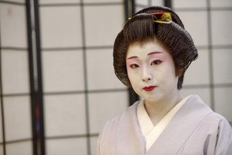 Geisha in traditional costume, portrait, Omori, Tokyo, Japan, Asia