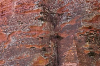 Ochre nature trail, Le Sentier des Ocres, former ochre mining area, ochre rocks, Roussillon,