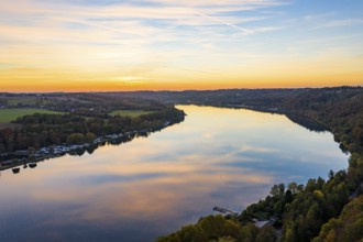 Sunset at Lake Baldeney in Essen, Ruhr reservoir, Essen, North Rhine-Westphalia, Germany, Europe