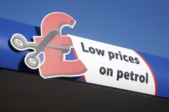 Tesco advert for low prices on petrol, UK