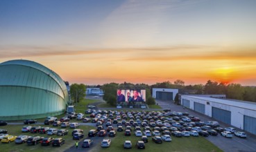 Drive-in cinema at Essen/Mülheim Airport Motor Movies, temporary film screening, at the WDL airship