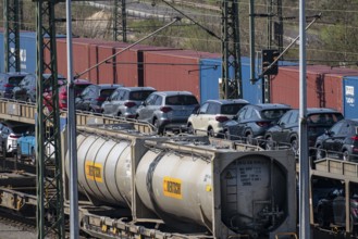 Duisburg-Rheinhausen freight station, at the Logport harbour area, goods trains loaded with new