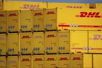 DHL, Deutsche Post, parcel centre, warehouse for freight containers, Krefeld, North