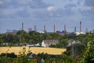 View from Mechtenberg to the Zollverein colliery and coking plant in Essen-Katernberg, North