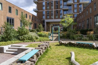 De Groene Kaap residential complex, in the Rotterdam Feijenoord district, on the Maashaven,