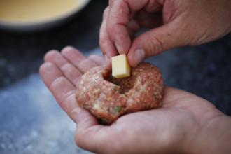 Swabian cuisine, preparation of meatballs in an almond shell, mixed minced meat, raw, meatballs