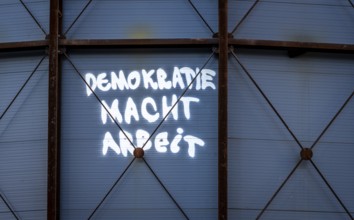 Slogan on the Checkpoint Charlie Documentation Centre, Berlin-Kreuzberg, Berlin, Germany, Europe