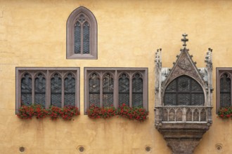 Window and oriel of the Old Town Hall, 16th century, Regensburg, Upper Palatinate, Bavaria,