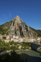 Sisteron, Provence, Provence-Alpes-Côte d'Azur region, South of France, France, Europe