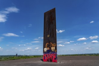 Schurenbach Halde, Bramme landmark for the Ruhr area by artist Richard Serra, Essen, North