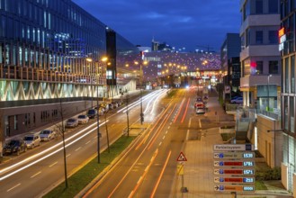 Essen, city centre, Segerothstraße, Limbecker Platz shopping centre, Funke Mediengruppe publishing