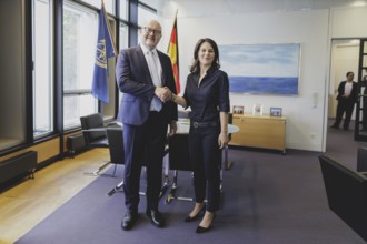 (L-R) Tomas Heidar, President of the International Tribunal for the Law of the Sea, and Annalena