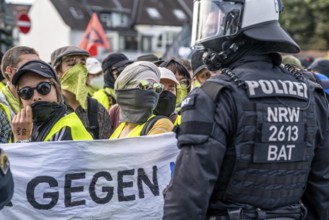 Demonstration against the AFD party conference in Essen, blockade of Alfredstraße, bridge over the