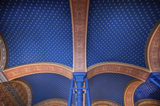 Preserved ceiling vault in the vestibule of the former synagogue, built in 1883, destroyed by the