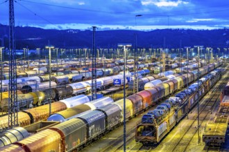 The Hagen-Vorhalle marshalling yard, one of the 9 largest in Germany, is located on the