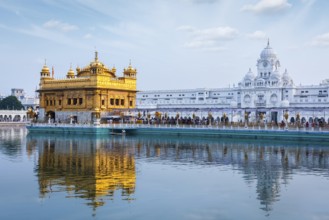 Sikh gurdwara Golden Temple (Harmandir Sahib) . Holy place of Sikihism. Amritsar, Punjab, India,