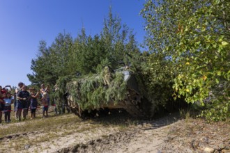 The Oberlausitz military training area opened its Tor tor to thousands of visitors for the Open Day