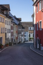 Row of houses, lined up old town houses in Aufkircher Straße, old town of Überlingen on Lake